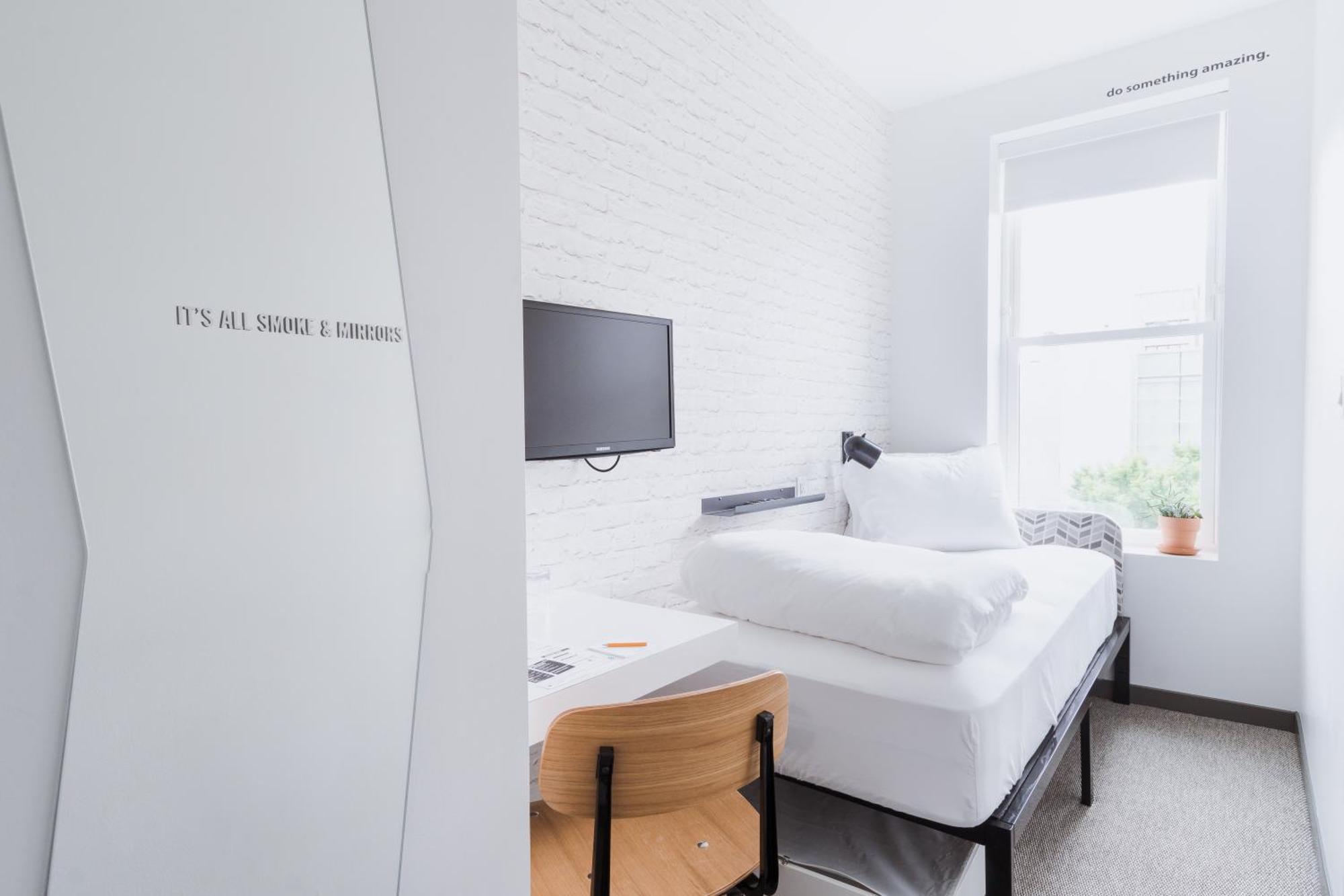 Hotel Hive 3*