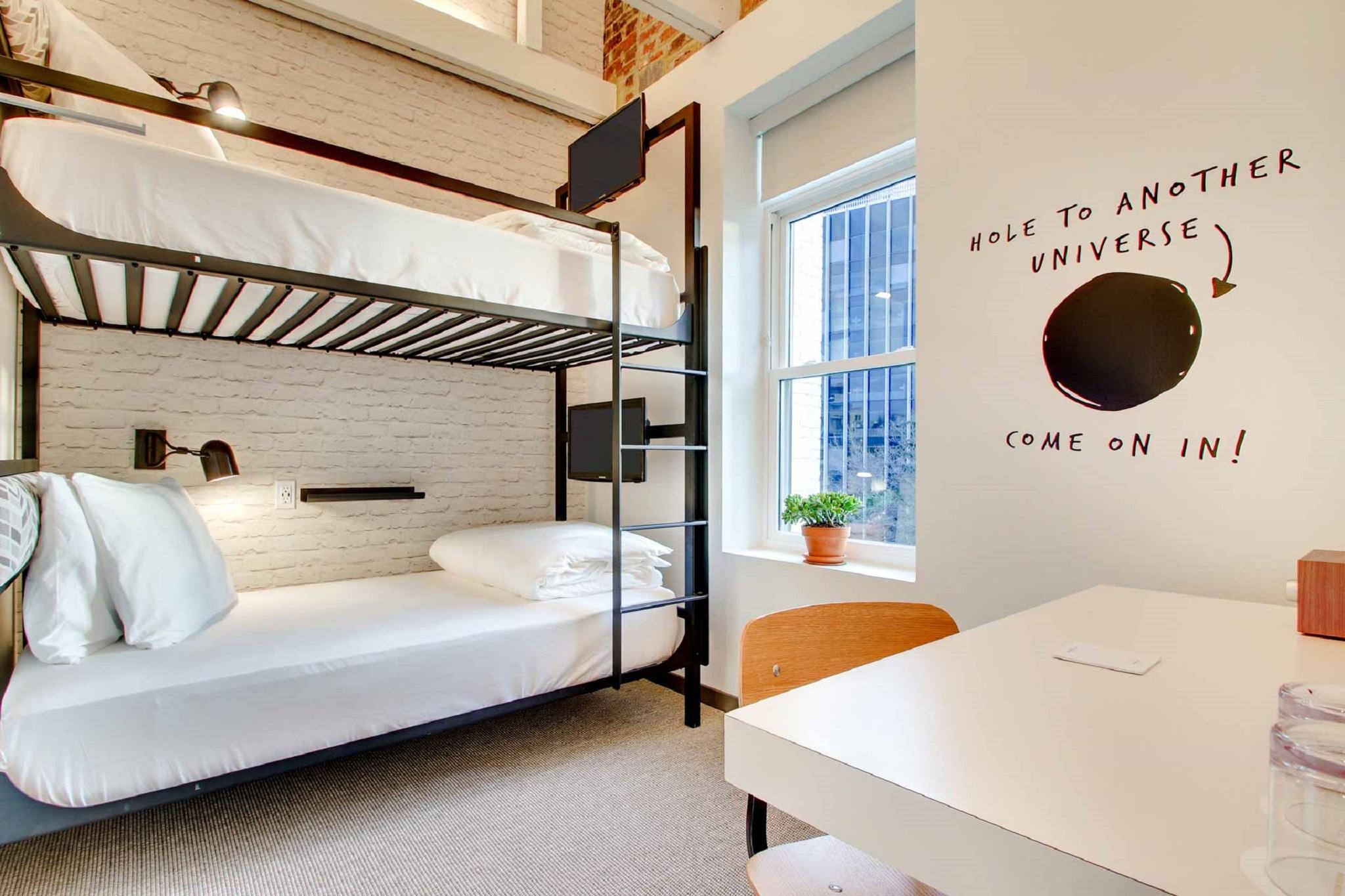 Hotel Hive