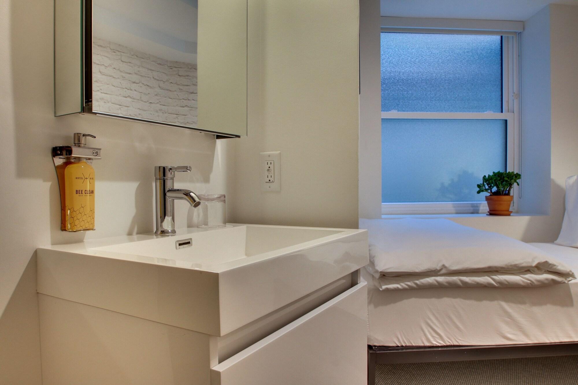 Hotel Hive