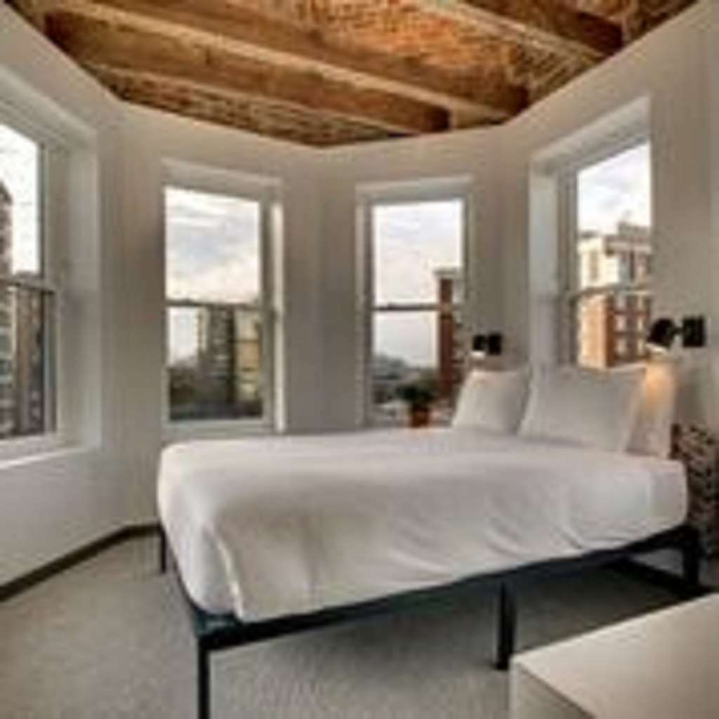 Hotel Hotel Hive